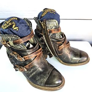 Freebird Crue Olive Brown Zippered Ankle Booties BNIB Size 5 2
